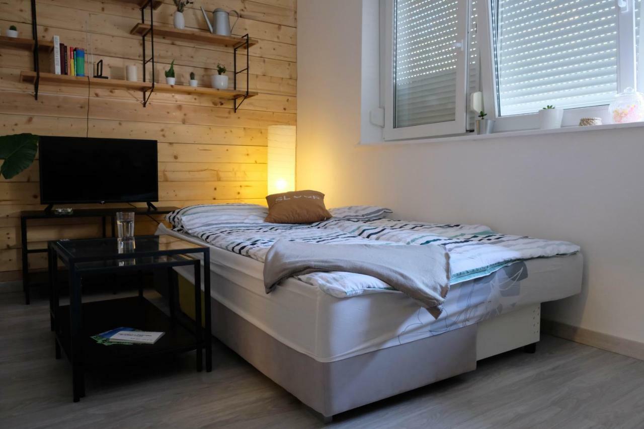 Vila Velebita, Sweet Cozy Appartement :) Zagreb Exterior foto